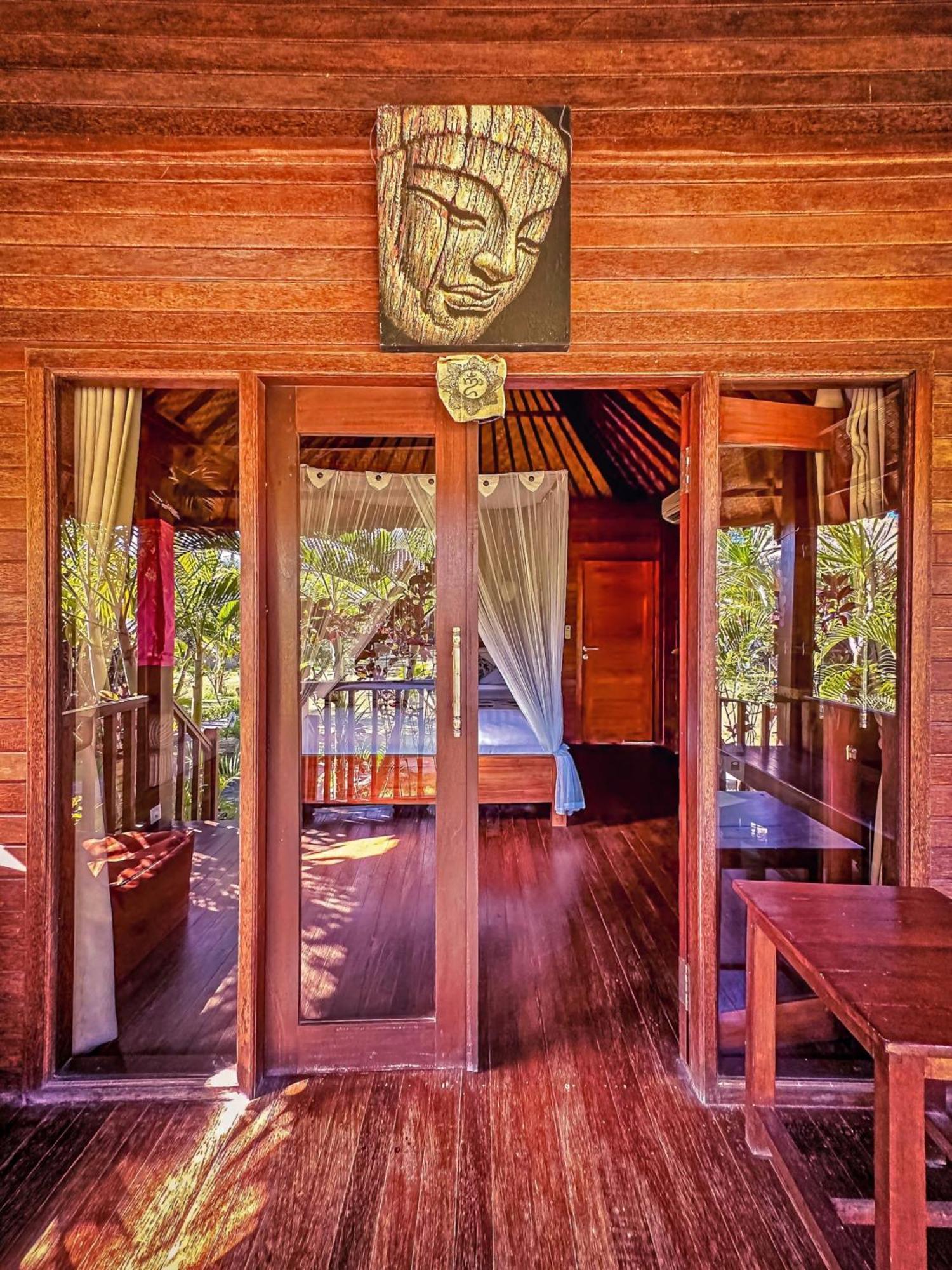 Island Garden Huts Lembongan Bed and Breakfast Eksteriør billede